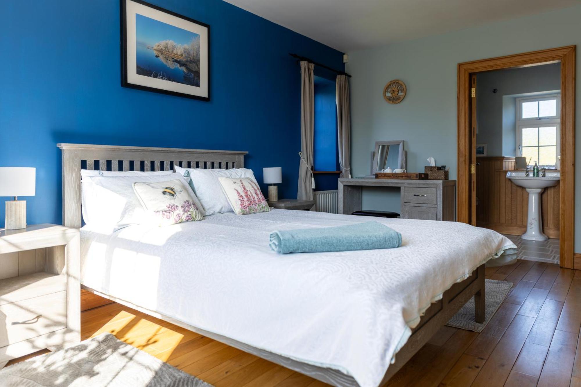 Rossclare Lodge Енискилен Екстериор снимка